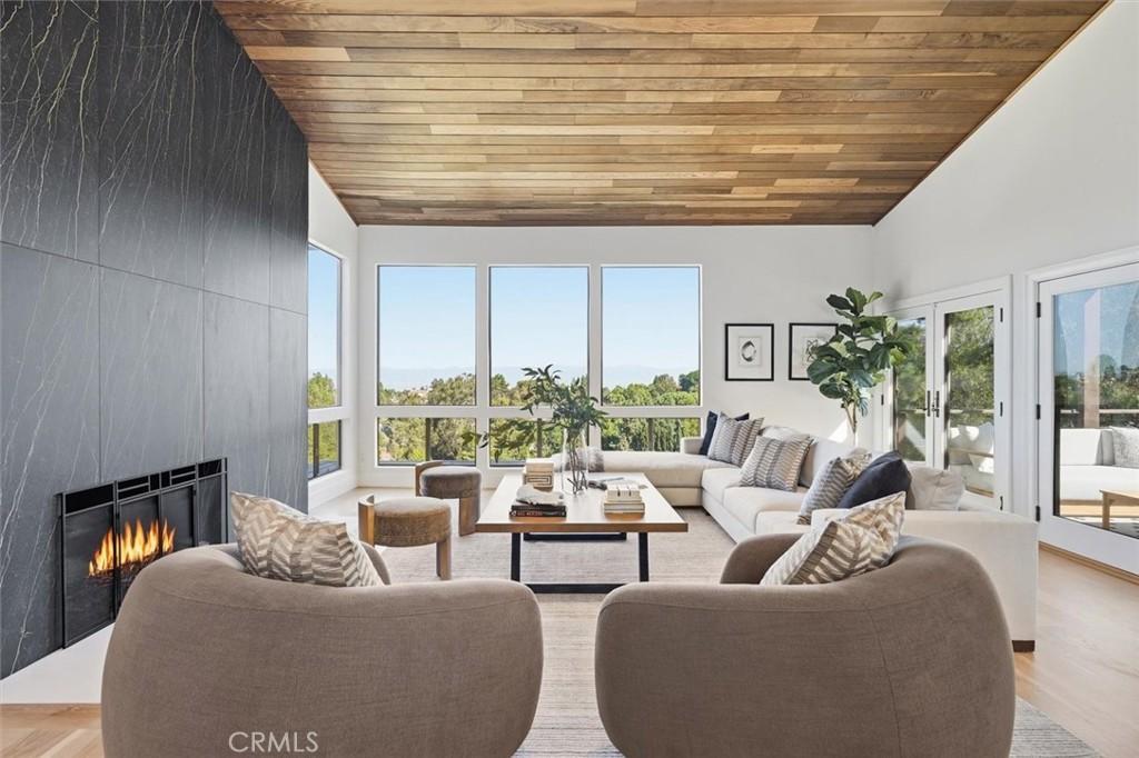 MLS #PV25252279 image #0