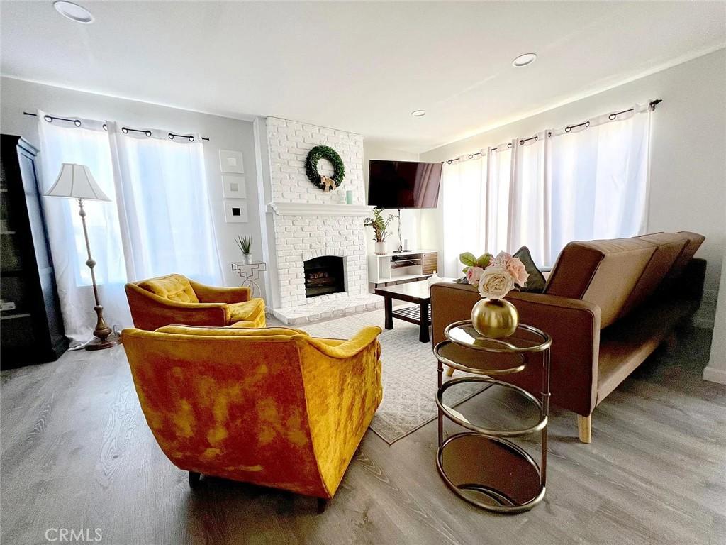 MLS #PV25256497 image #0