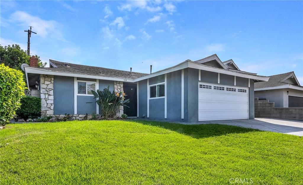 MLS #PV25259437 image #0