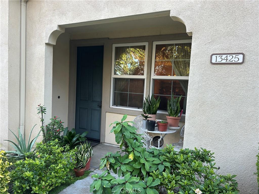 MLS #PV25265056 image #0