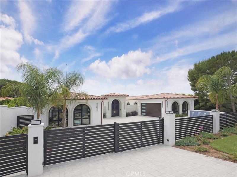 MLS #PV26093351 image #0