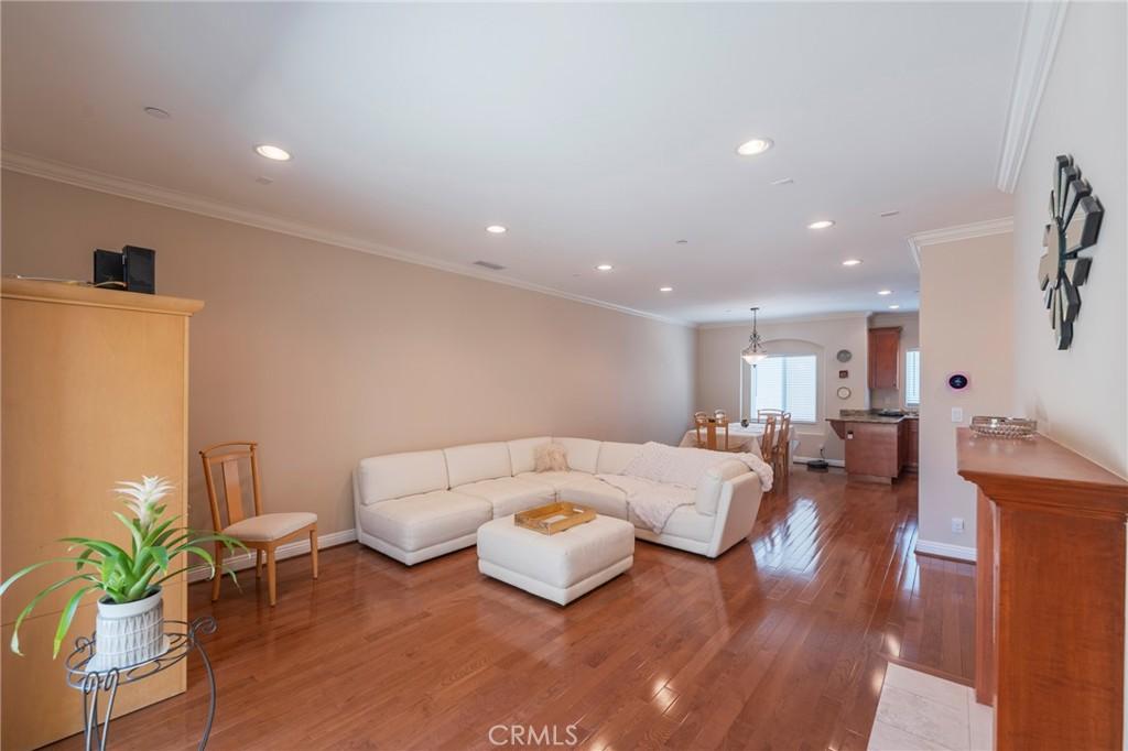 MLS #PV26151855 image #0