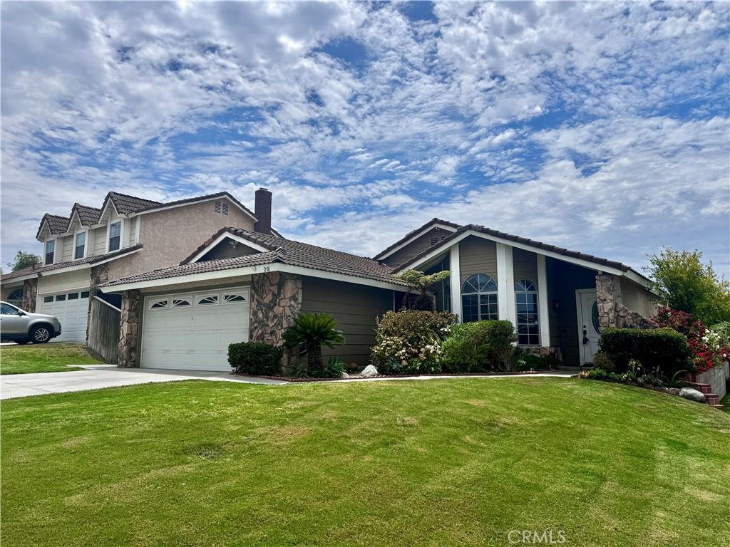 MLS #PV26160666 image #0