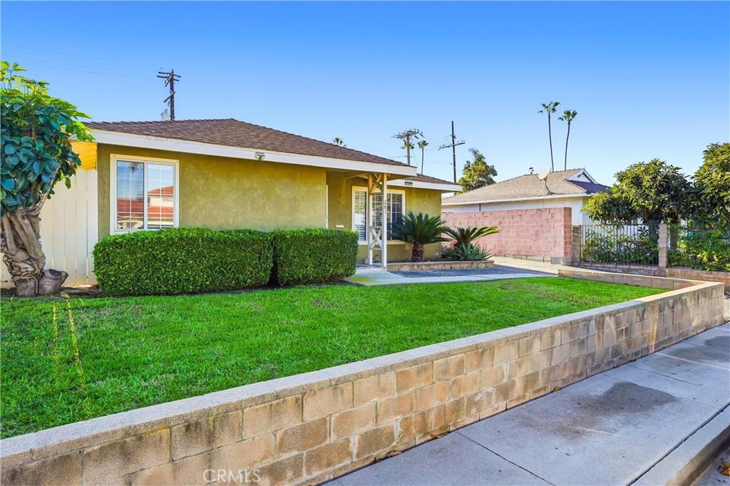 MLS #PV26188476 image #0