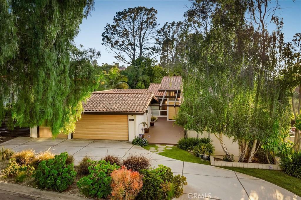 MLS #PV26190963 image #0