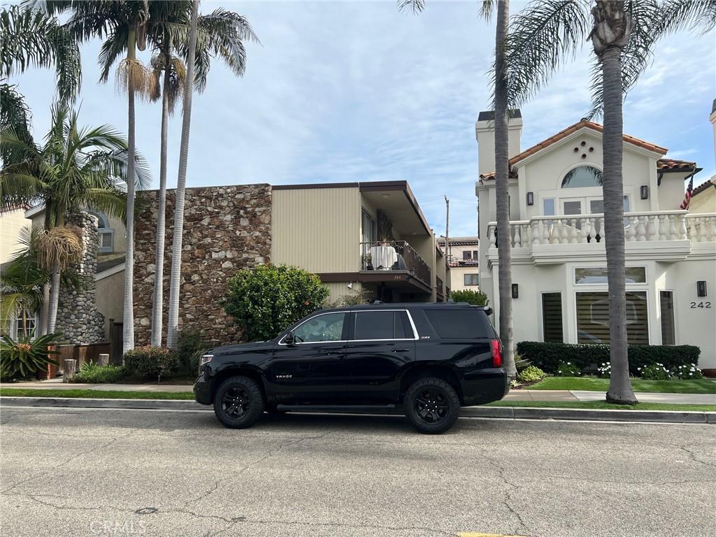 MLS #PW25045362 image #0