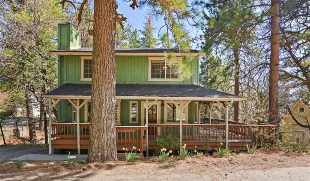 MLS #PW25091017 image #0