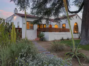 312 W Lutge Avenue Burbank