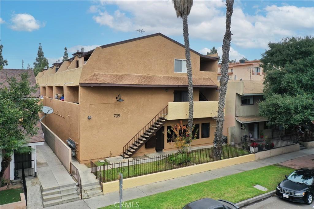 MLS #PW25111635 image #0