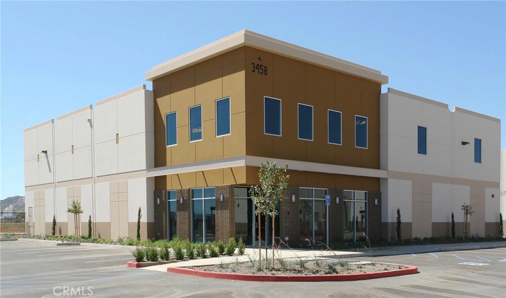 MLS #PW25114199 image #0