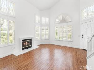 MLS #PW25128767 image #0