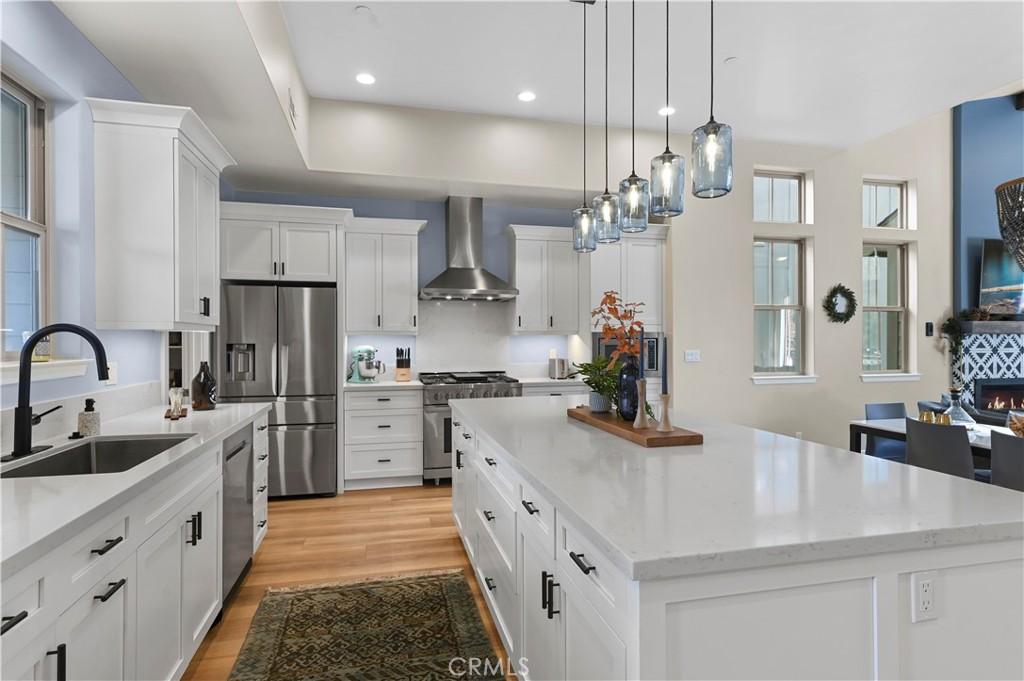 MLS #PW25141405 img 0