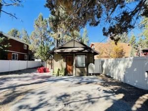 MLS #PW25148385 image #0