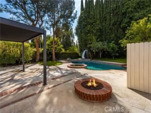 MLS #PW25162597 image #0