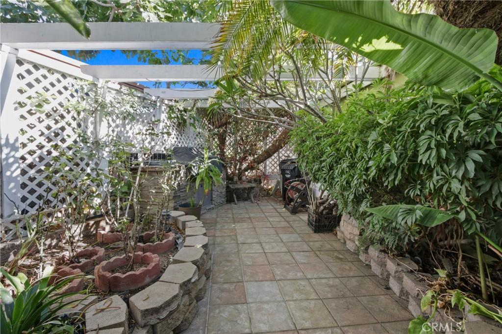 MLS #PW25164237 image #0