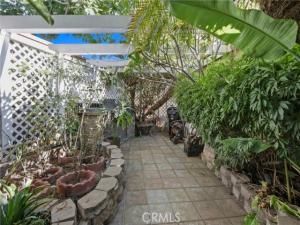 MLS #PW25164237 image #0