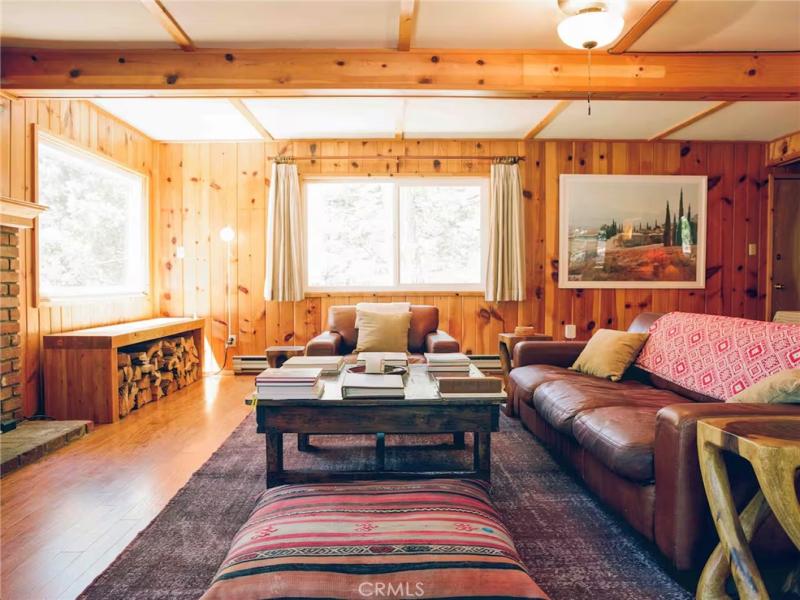 MLS #PW25167171 image #0