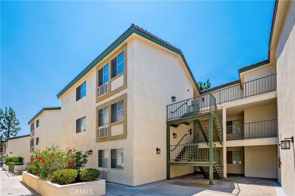 MLS #PW25175126 image #0