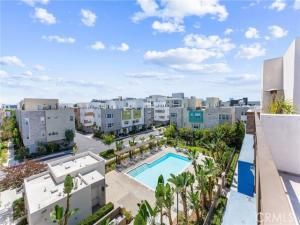 MLS #PW25177034 image #0