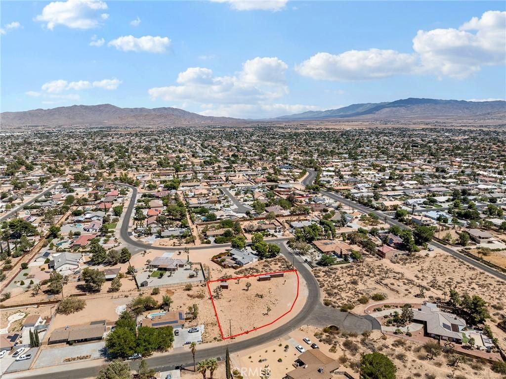 MLS #PW25188690 image #0