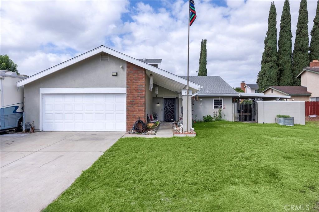 MLS #PW25189400 image #0