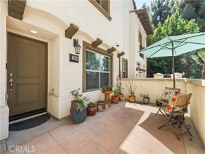 MLS #PW25193199 image #0