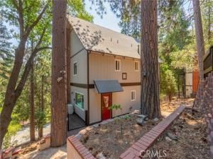 MLS #PW25194569 image #0