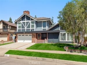 MLS #PW25196561 image #0