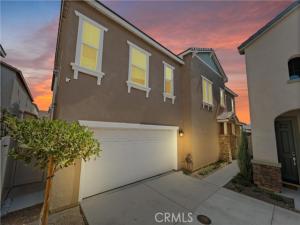 MLS #PW25208437 image #0