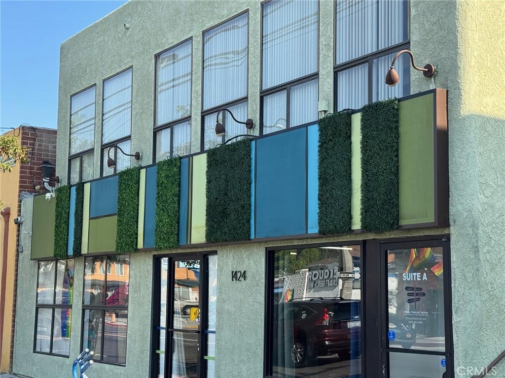 MLS #PW25214078 image #0