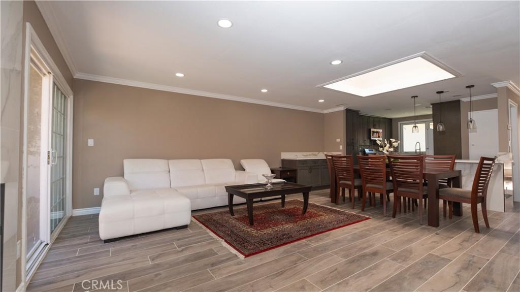 MLS #PW25219071 image #0