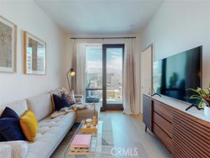 MLS #PW25220003 image #0