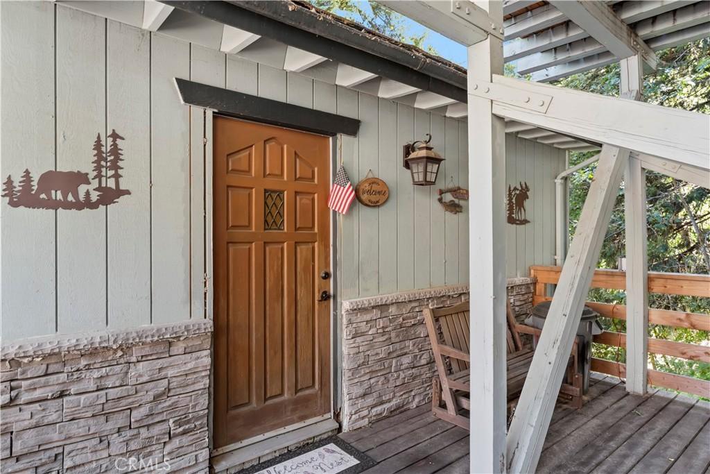 MLS #PW25220916 image #0