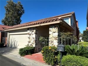 MLS #PW25222312 image #0