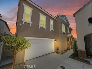 MLS #PW25223915 image #0