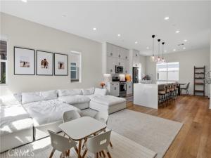 MLS #PW25223985 image #0