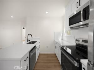 MLS #PW25225572 image #0