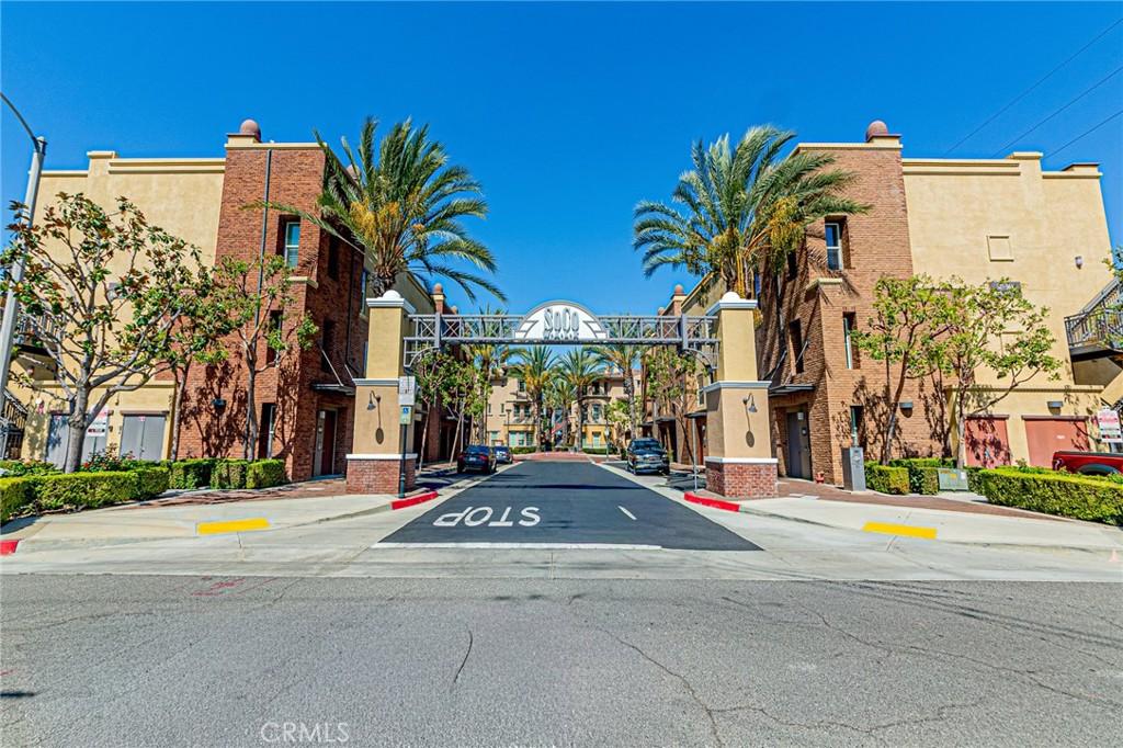 MLS #PW25225890 image #0