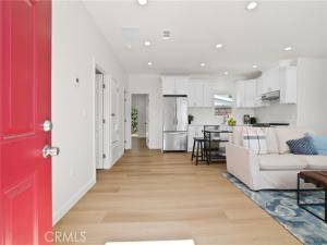 MLS #PW25229100 image #0