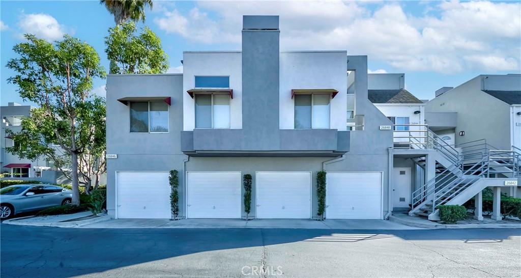 MLS #PW25231631 image #0