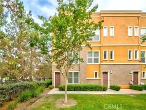 MLS #PW25233200 image #0