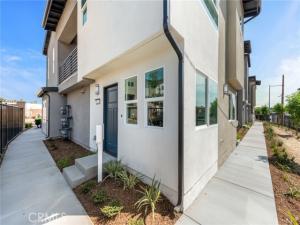 MLS #PW25234672 image #0