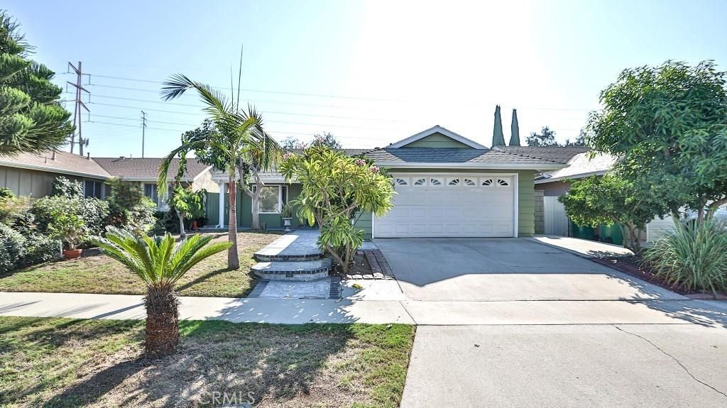 MLS #PW25235811 image #0