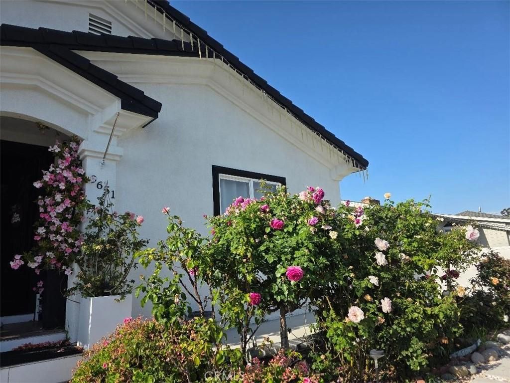 MLS #PW25238012 image #0