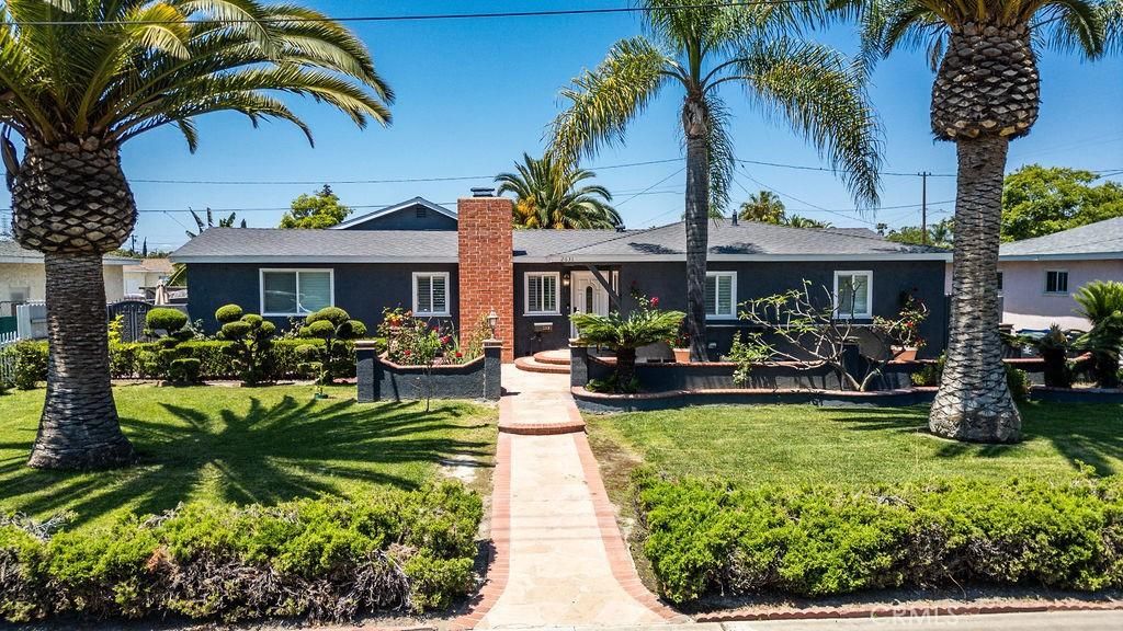 MLS #PW25238152 image #0