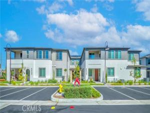 MLS #PW25238173 image #0