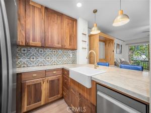 MLS #PW25239255 image #0