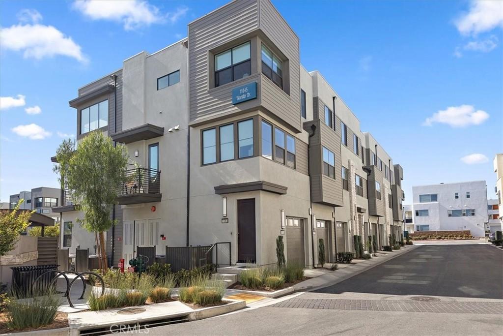 MLS #PW25239974 image #0