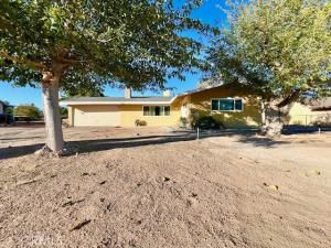 MLS #PW25241606 image #0