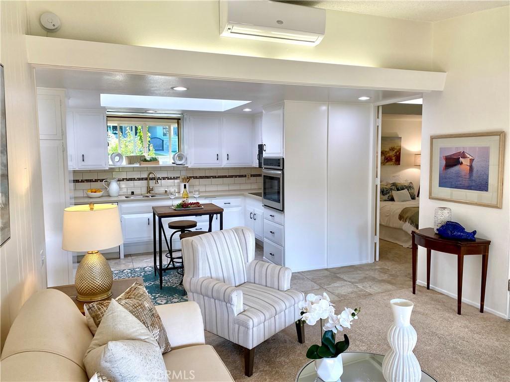 MLS #PW25243657 image #0